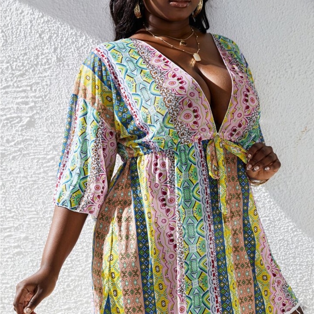 Beach/Pool Coverup - Multicolor Print - Picture 14 of 15